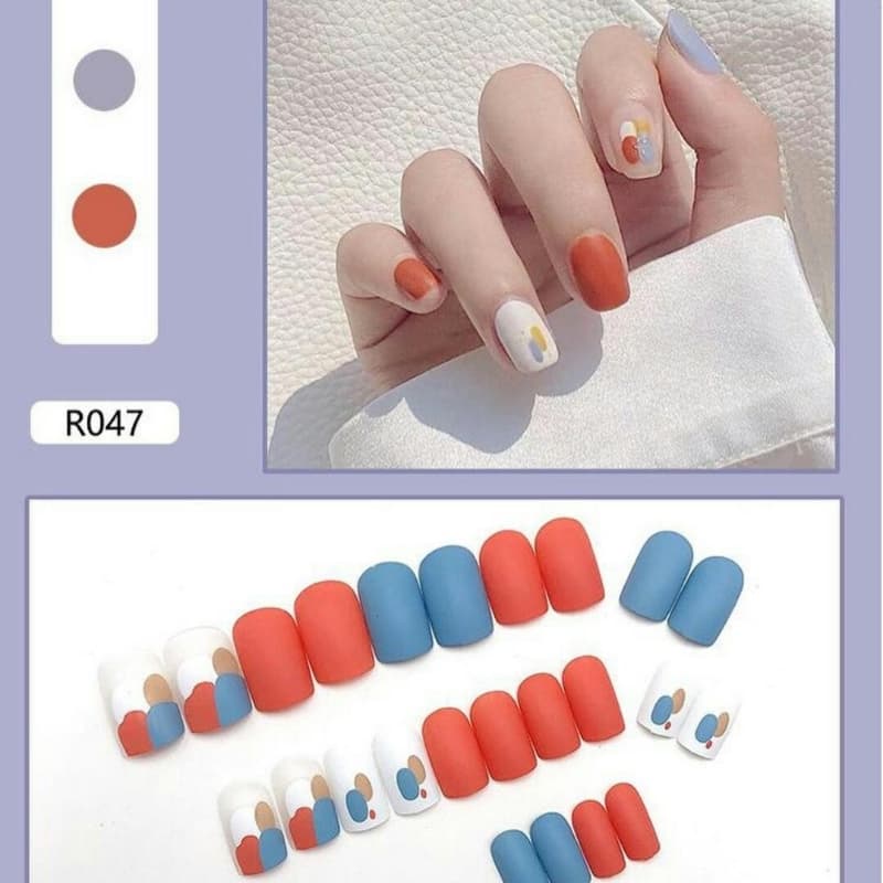 24 Pcs Cute Fake Nails Set
