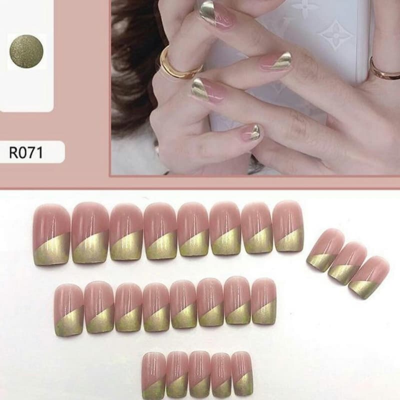 24 Pcs Cute Fake Nails Set